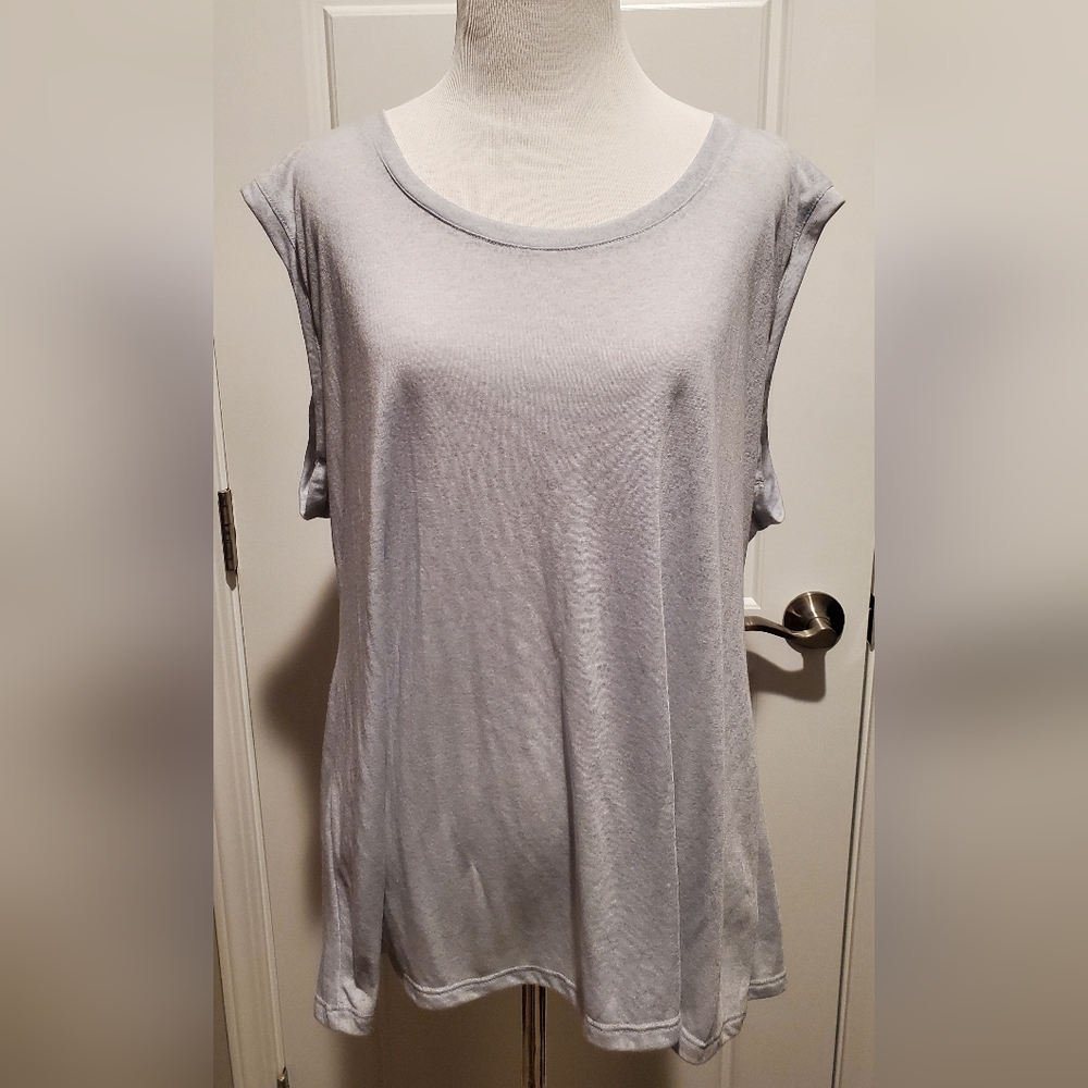 NWT Old Navy floral print tank